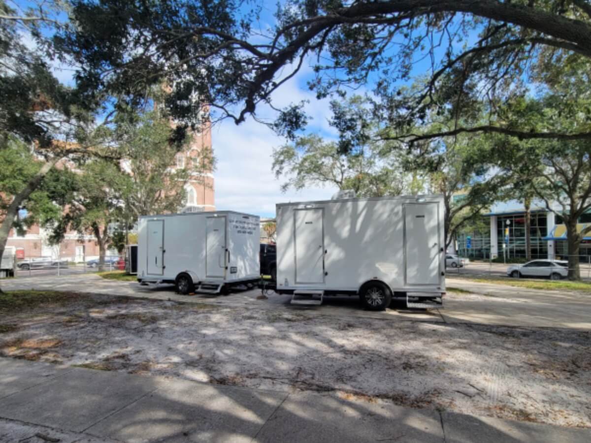 portable restroom trailer rental in Tampa